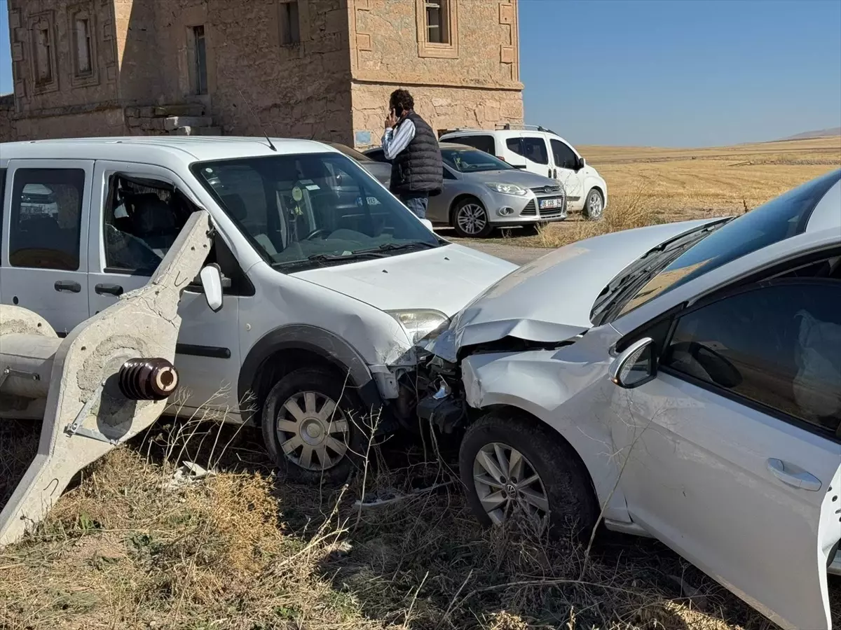 aksarayda carpisma 1 yarali aNDHGuzX.jpg