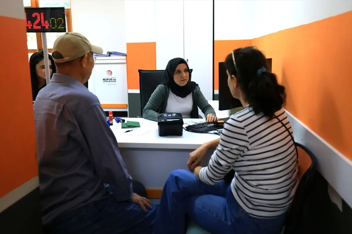 surucu belgesi yenileme suresi uyarisi UzJP96YJ.jpg