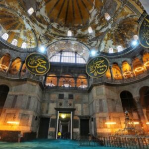 Bakan Ersoy’dan Ayasofya ve Sultanahmet Camii Restorasyonuna Dair Önemli Açıklamalar
